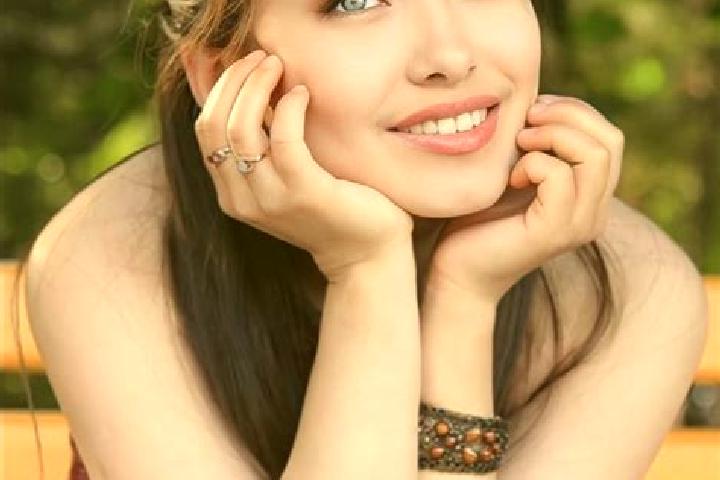 Zoey, 28, a chestnut blue-eyed asian companion based in Somme-Leuze. Offering A-Level, Roleplay, Tantra, Deep French Kissing. Available for incall and outcal...