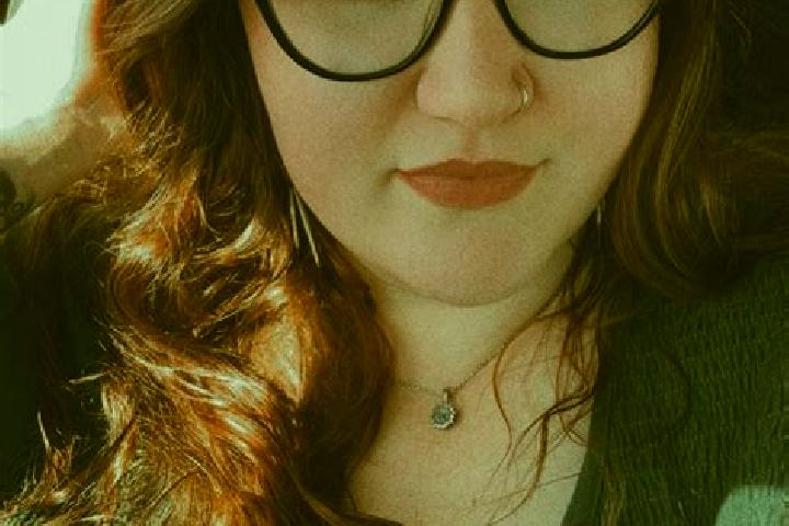 Zoey, 28 — Escort in Divernon, United States