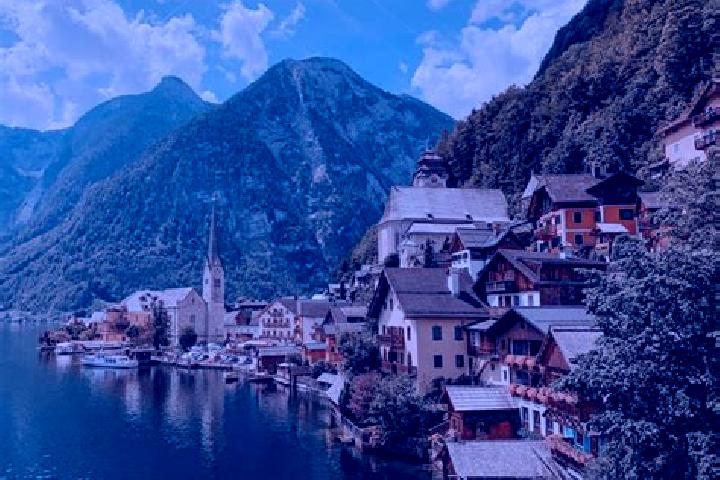 Zoey, 28 — Escort in Hard, Austria