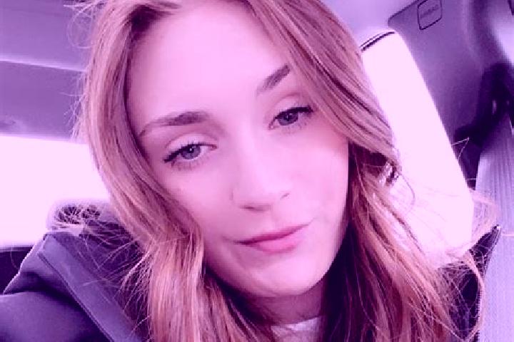 Zoey, 28 — Escort in Shavertown, United States