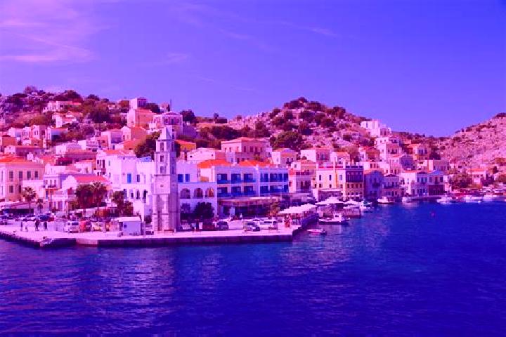 Zoey, 28 — Escort in Skoulikado, Greece