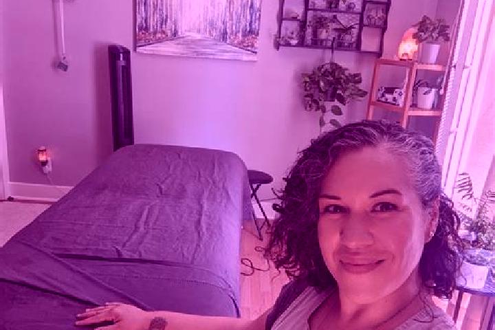 Zoey, 29, a black brown-eyed caucasian companion based in Babeni. Offering Girlfriend Experience, Erotic Massage, Tantra, 69. Available for incall and outcal...