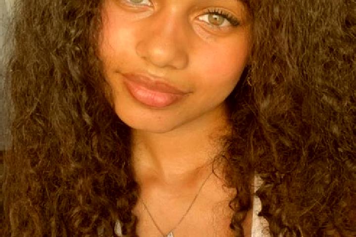 Zoey, 29, a black hazel-eyed ebony companion based in Ecrosnes. Offering CIM, OWO, Couples. Available for incall and outcall, overnight bookings available.