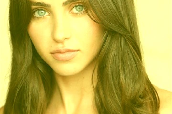 Zoey, 29, a brunette blue-eyed caribbean companion based in Betaille. Offering Girlfriend Experience, Prostate Massage, Domination, Dinner Date. Available fo...