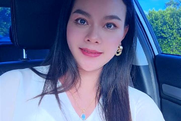 Zoey, 29 — Escort in Ban Tak, Thailand