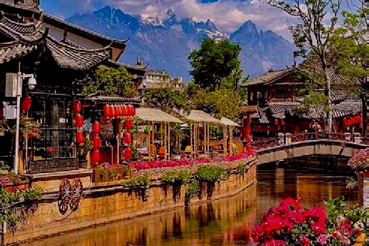 Zoey, 29 — Escort in Dongda, China