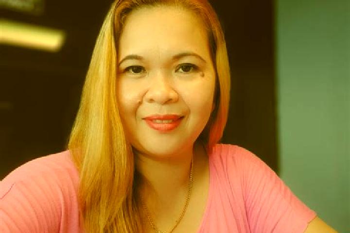 Zoey, 29 — Escort in New Sibonga, Philippines
