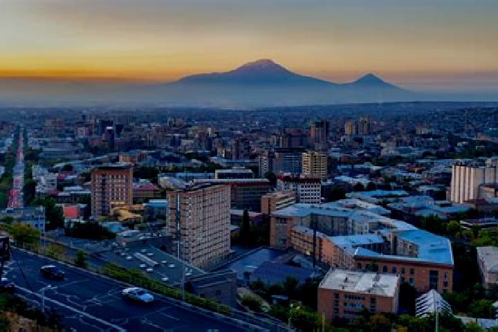 Zoey, 29 — Escort in Zartonk, Armenia
