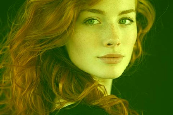 Zoey, 30, a auburn green-eyed middle eastern companion based in Kira. Offering Deep French Kissing, Dinner Date, Striptease, Erotic Massage. Available for in...