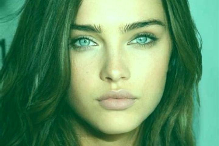 Zoey, 30, a brunette grey-eyed slavic companion based in Yagoua. Offering A-Level, Travel Companion, Overnight. Available for incall and outcall, day and eve...