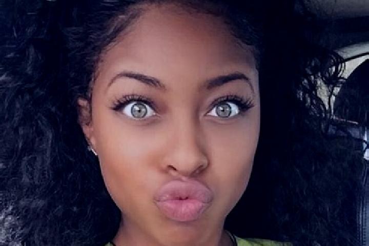Zoey, 30, a chestnut green-eyed ebony companion based in Ardross. Offering Travel Companion, Party Girl, A-Level. Available for incall and outcall, day and e...