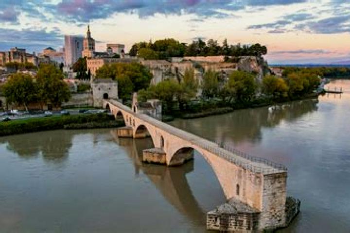 Zoey, 30 — Escort in Chavignon, France