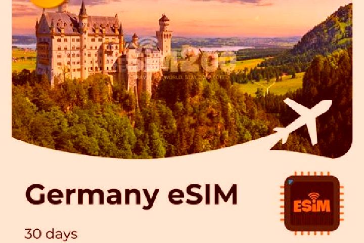Zoey, 30 — Escort in Gundheim, Germany