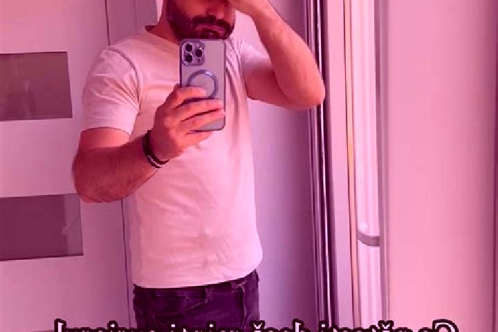 Zoey, 30 — Escort in Radomir, Romania