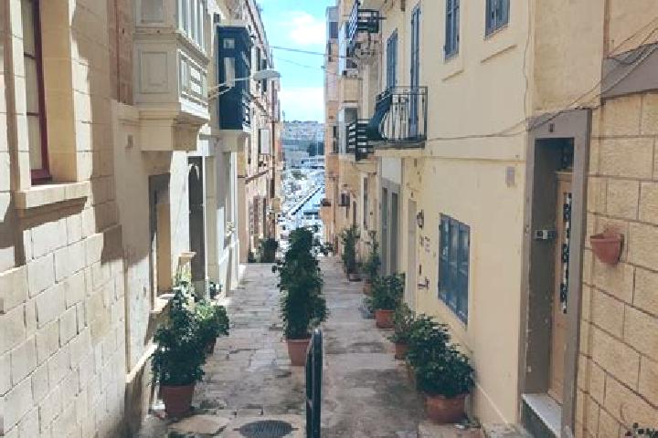 Zoey, 30 — Escort in Senglea, Malta