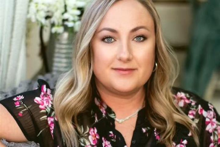 Zoey, 30 — Escort in Tehachapi, United States