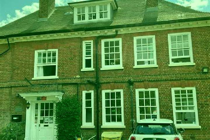 Zoey, 31, a black green-eyed slavic companion based in Courgevaux. Offering Party Girl, Travel Companion, Girlfriend Experience. Available for incall and out...