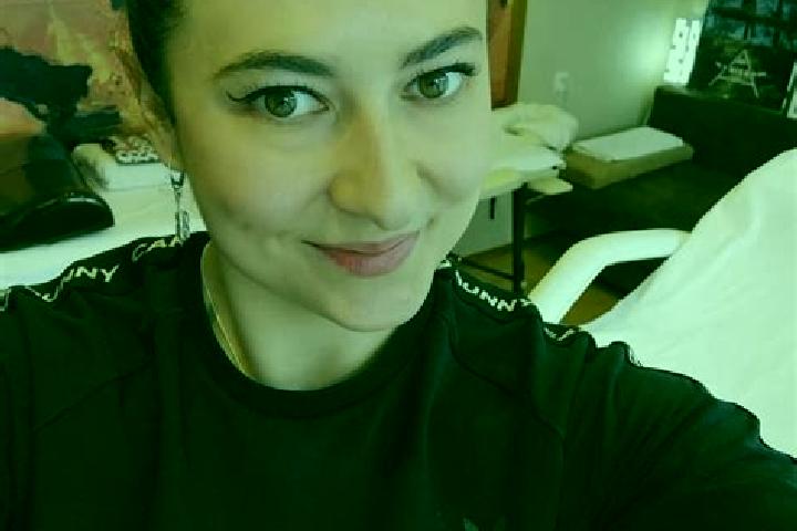 Zoey, 31, a black grey-eyed mediterranean companion based in Sitio do Quinto. Offering Striptease, Roleplay, Domination. Available for incall and outcall, da...