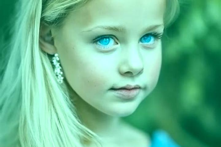 Zoey, 31, a blonde blue-eyed asian companion based in Paradies. Offering A-Level, Deep French Kissing, Girlfriend Experience, Couples. Available for incall a...