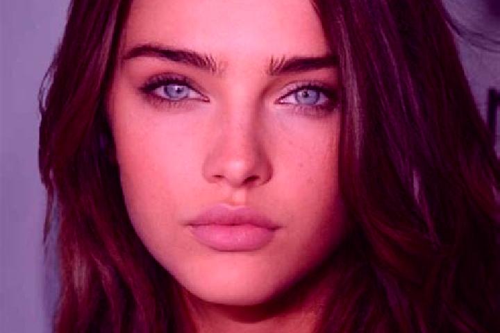 Zoey, 31, a brunette blue-eyed mediterranean companion based in Cougar Ridge. Offering Overnight, Massage, A-Level, Deep French Kissing, GFE. Available for i...