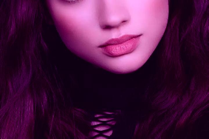 Zoey, 31, a brunette dark-eyed european companion based in Windy Hills. Offering Massage, Fetish, Dinner Date, Overnight. Available for incall and outcall, d...