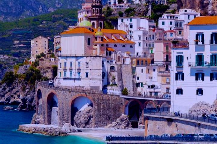 Zoey, 31 — Escort in Alesso, Italy