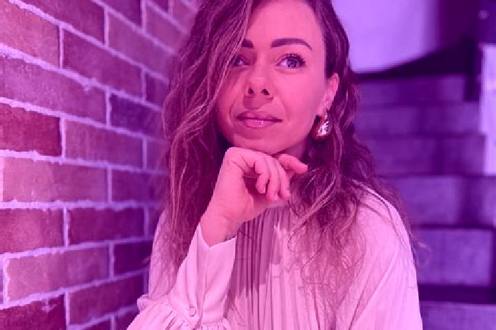 Zoey, 31 — Escort in Banuelos de Bureba, Spain