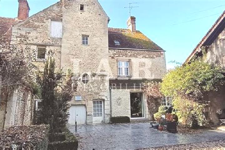 Zoey, 31 — Escort in Ecouche, France