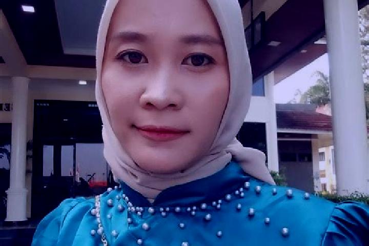 Zoey, 31 — Escort in Mentoro Wetan, Indonesia