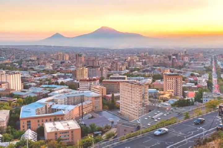 Zoey, 31 — Escort in Tsovagyugh, Armenia