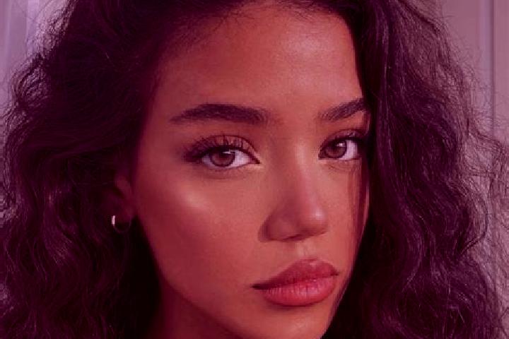 Zoey, 32, a black brown-eyed asian companion based in Chaykovskaya. Offering Girlfriend Experience, Duos, CIM. Available for incall and outcall, overnight bo...