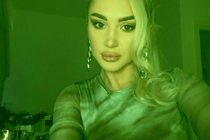 Zoey, 32, a blonde dark-eyed caucasian companion based in Dokanou. Offering Duos, Party Girl, 69, Travel Companion. Available for incall and outcall, day and...
