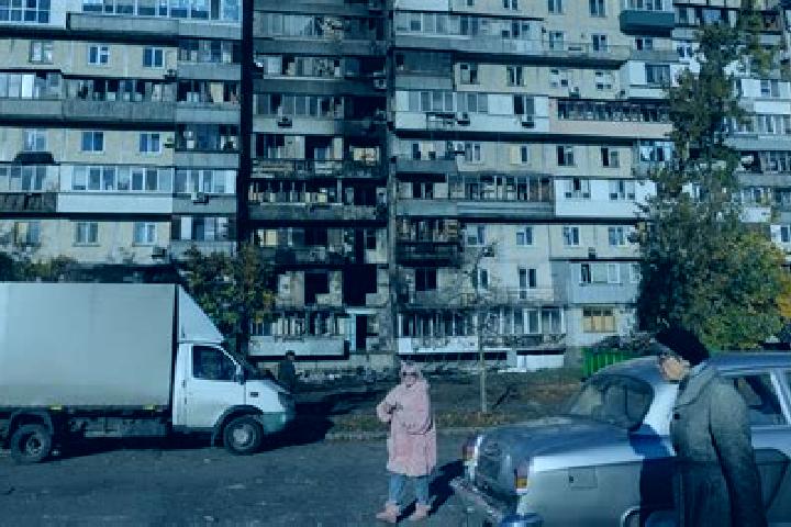 Zoey, 32 — Escort in Dertsen, Ukraine