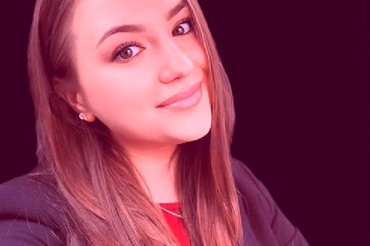 Zoey, 32 — Escort in Isaccea, Romania
