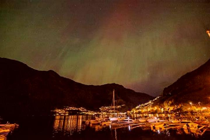 Zoey, 32 — Escort in Klofta, Norway