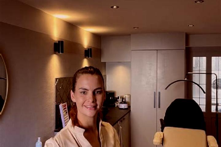 Zoey, 32 — Escort in Oostdijk, Netherlands