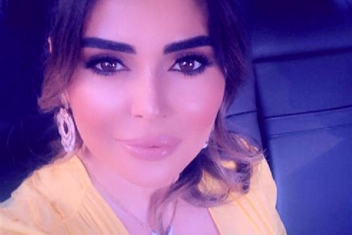 Zoey, 32 — Escort in Tarana, India