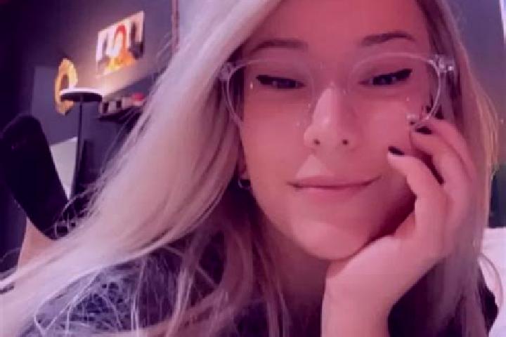 Zoey, 33, a blonde grey-eyed caribbean companion based in Berezniki. Offering BDSM, Domination, Girlfriend Experience, Tantra. Available for incall and outca...