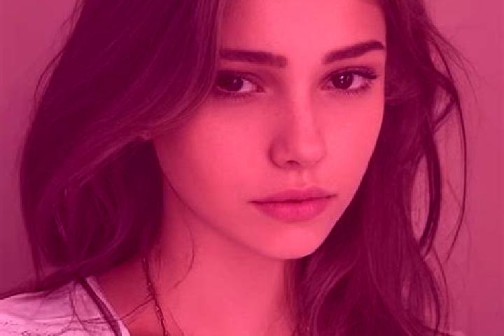Zoey, 33, a chestnut grey-eyed slavic companion based in Ortonville. Offering Striptease, CIM, Overnight. Available for incall and outcall, day and evening d...