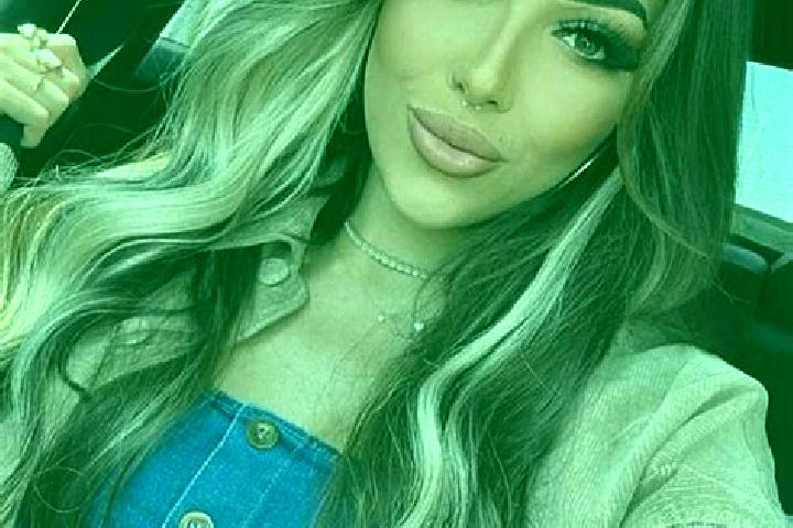 Zoey, 33, a dark blonde brown-eyed indian companion based in Dizaj. Offering Dinner Date, Domination, Overnight, Duos, OWO. Available for incall and outcall,...