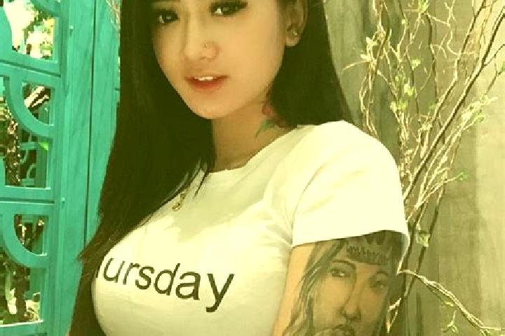 Zoey, 33 — Escort in Htein Hnit Pin, Myanmar