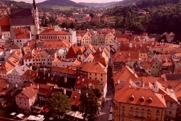 Zoey, 33 — Escort in Locenice, Czech Republic