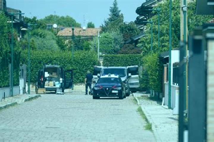 Zoey, 33 — Escort in Paderno Dugnano, Italy
