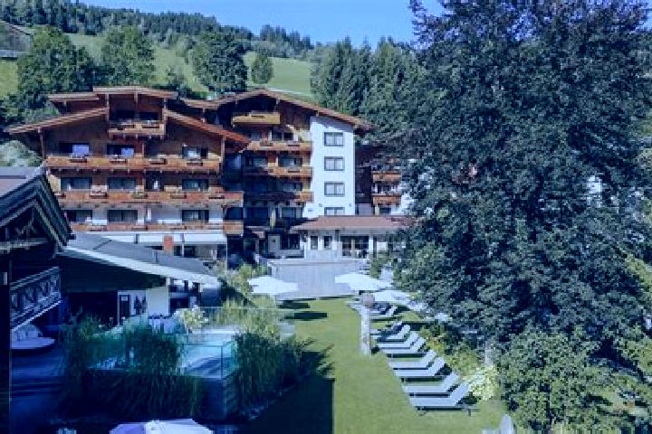 Zoey, 33 — Escort in Teesdorf, Austria