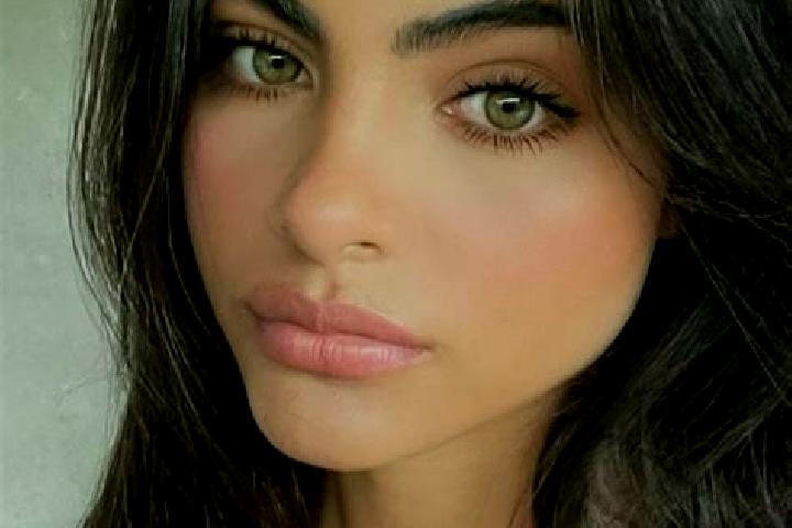 Zoey, 34, a brunette green-eyed european companion based in Dezmir. Offering Massage, Overnight, Girlfriend Experience, CIM. Available for incall and outcall...