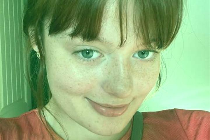 Zoey, 34, a red dark-eyed caribbean companion based in Zaton. Offering Girlfriend Experience, Striptease, Domination. Available for incall and outcall, day a...