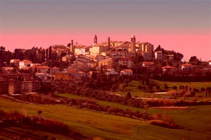 Zoey, 34 — Escort in Monsano, Italy