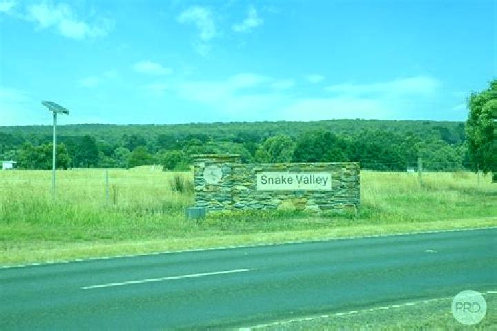 Zoey, 34 — Escort in Snake Valley, Australia