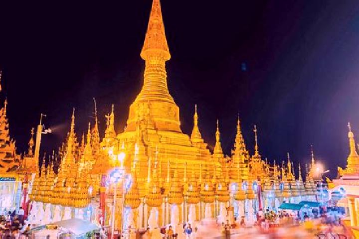 Zoey, 34 — Escort in Tha Pyay Kone, Myanmar