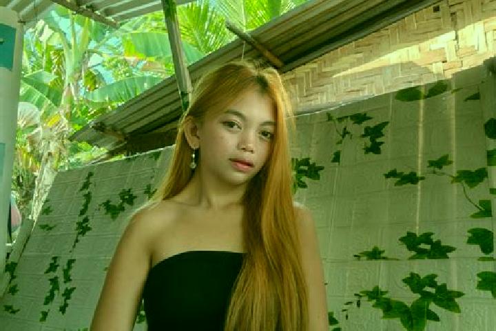 Zoey, 34 — Escort in Tinubuan, Philippines